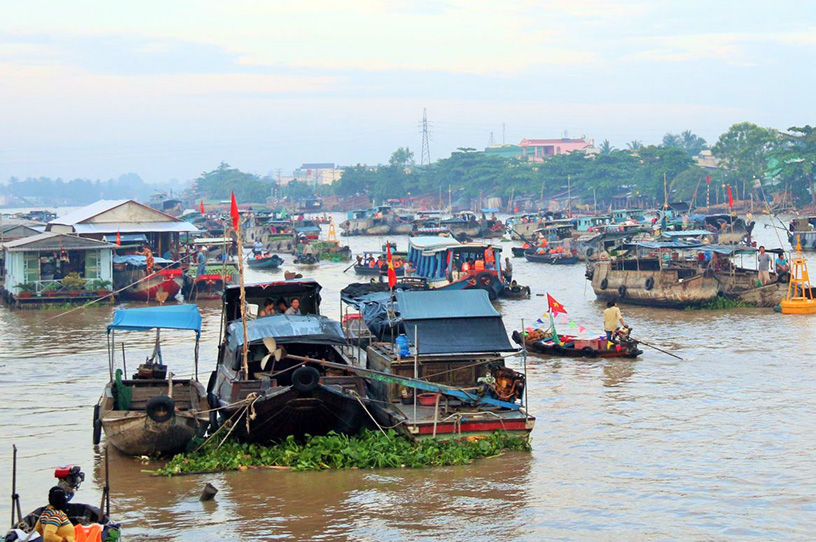 Cai Rang Floating Market - Can Tho